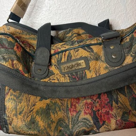 Vintage Jordache Tapestry Duffel Bag – Floral Travel Bag – 90s - Picture 2 of 5